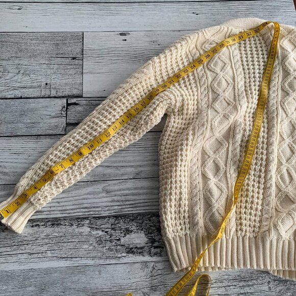 Vintage V-Neck Button Front Chunky Knit Fisherman Cardigan Sweater - Picture 13 of 13